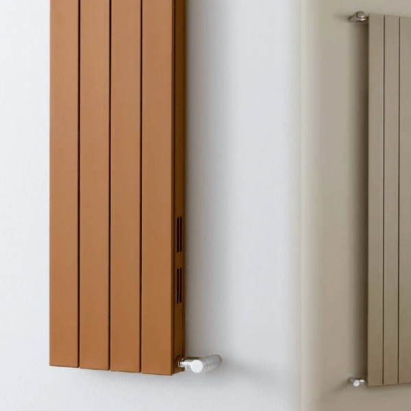 Дизайн-радиатор Arbonia Decotherm Plus N12 1/2 RAL 9016 1/600/14 секций (боковое)